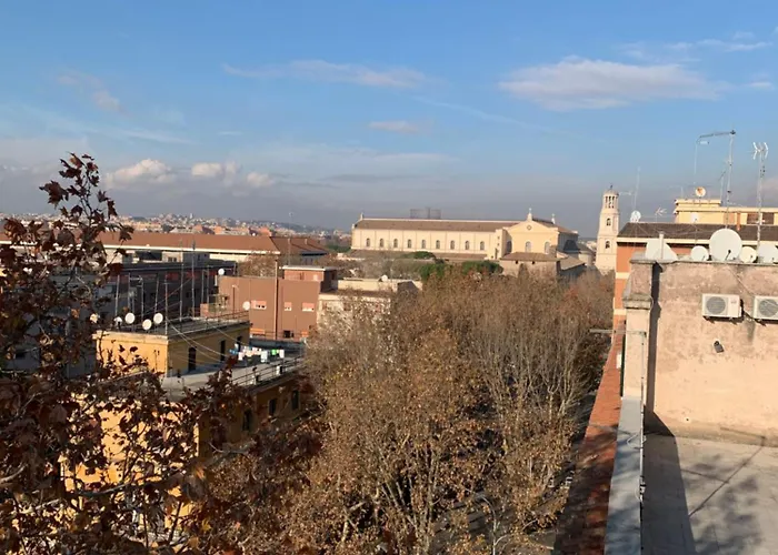 Il Nido Roma, Attico Ostiense Rome